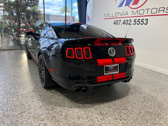 Used 2013 Ford Mustang Shelby GT500 RWD image 4