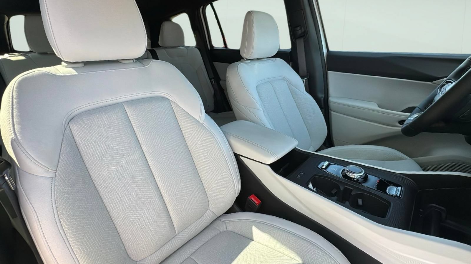 New 2026 Jeep Cherokee Laredo AWD/4WD image 21