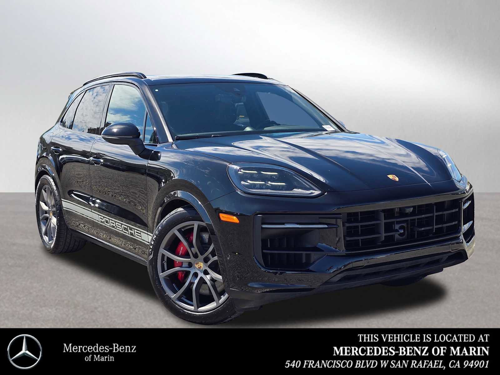 Used 2024 Porsche Cayenne S AWD/4WD image 1