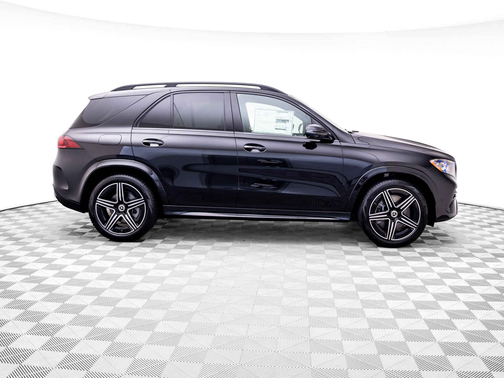 New 2027 Mercedes-Benz GLE 450 4MATIC image 6