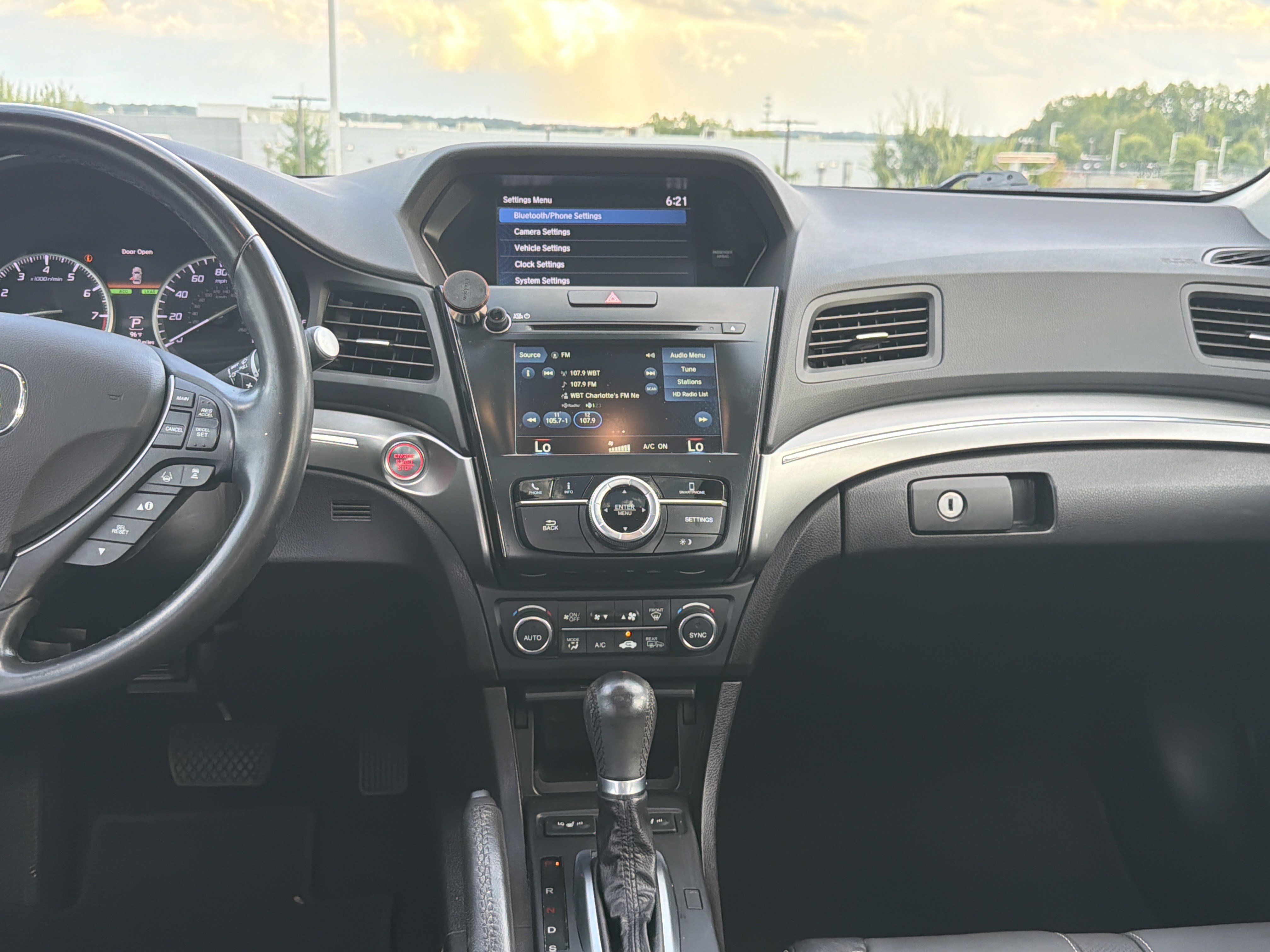 Certified 2019 Acura ILX w/ Premium Package FWD image 29