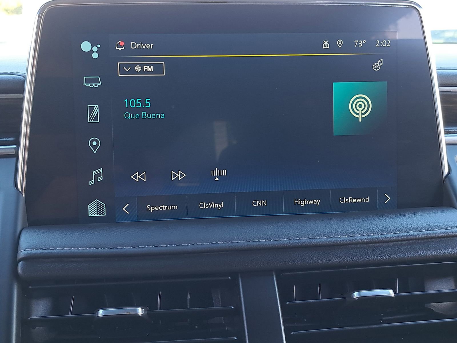 Used 2022 Chevrolet Tahoe LT w/ Luxury Package image 25