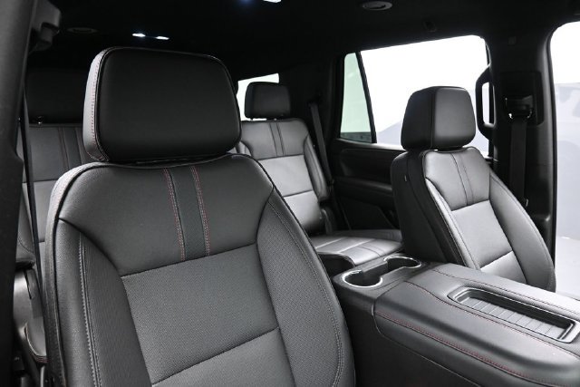 Used 2023 Chevrolet Tahoe RST w/ Luxury Package AWD/4WD image 34