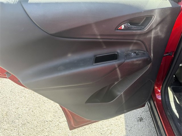 Used 2023 Chevrolet Equinox LT image 20