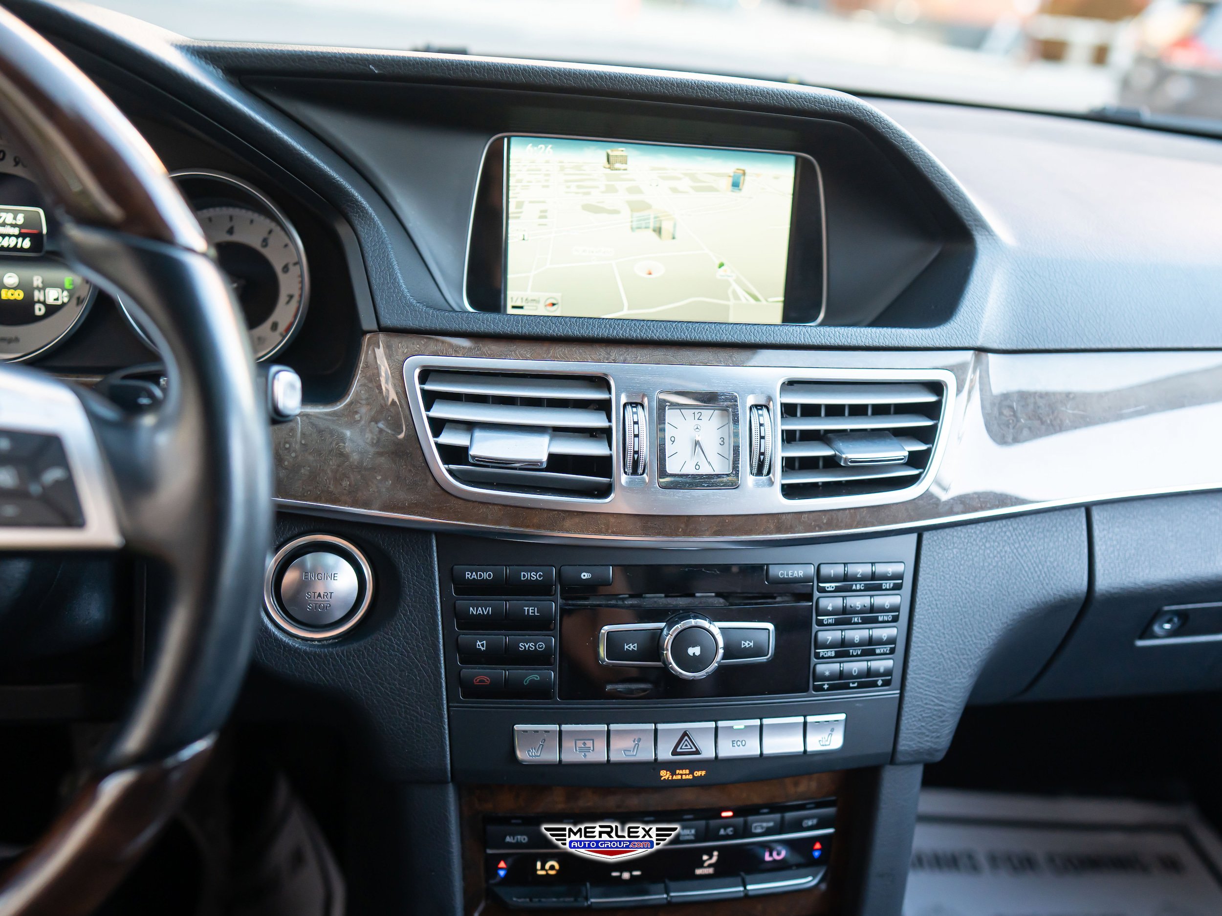 Used 2014 Mercedes-Benz E 350 4MATIC Sedan image 31