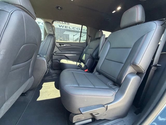 Used 2025 Chevrolet Traverse Z71 AWD/4WD image 14