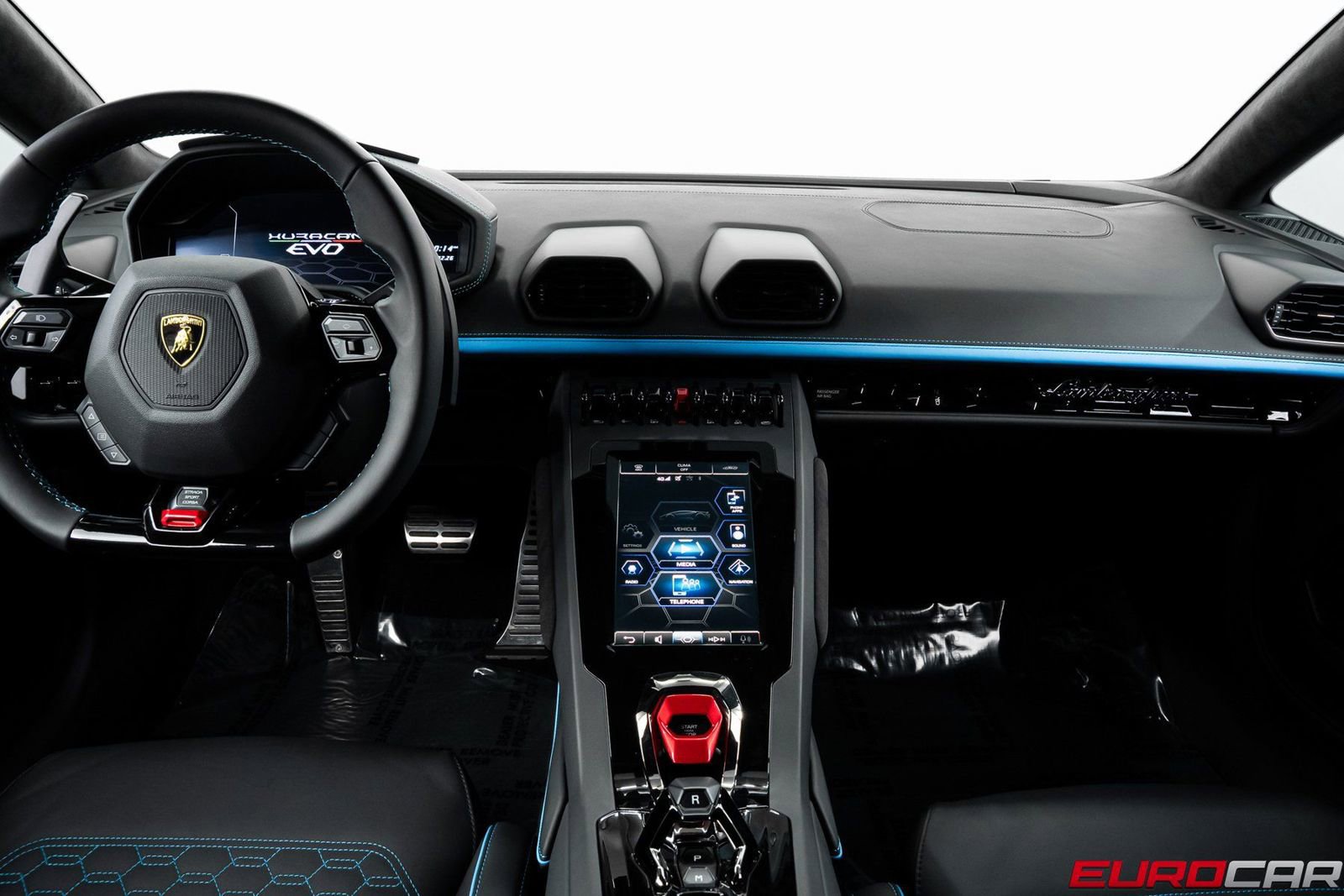 Used 2023 Lamborghini Huracan EVO image 24