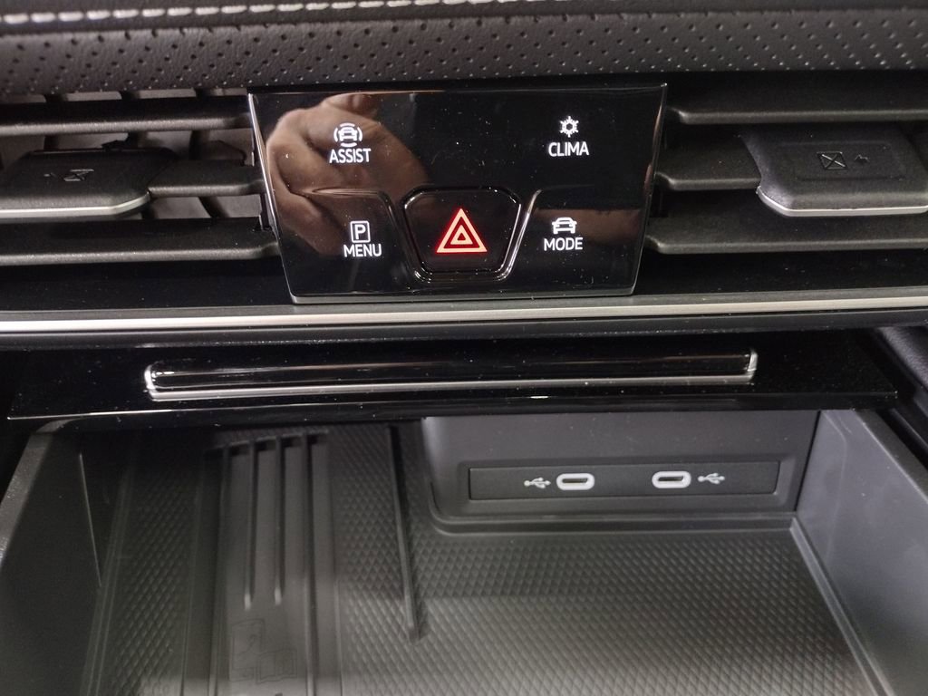 New 2026 Volkswagen Atlas SEL Premium R-Line image 41