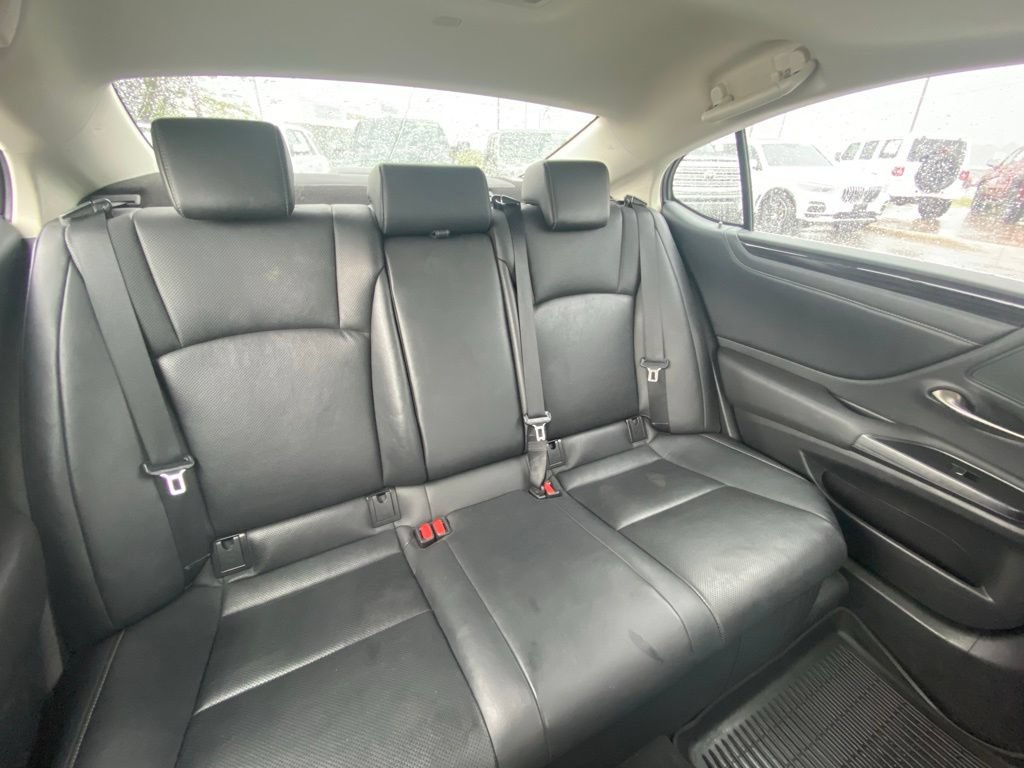 Used 2021 Lexus ES 300h w/ Premium Package FWD image 28