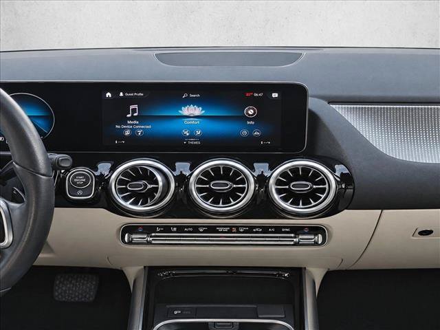 Used 2023 Mercedes-Benz GLA 250 image 30