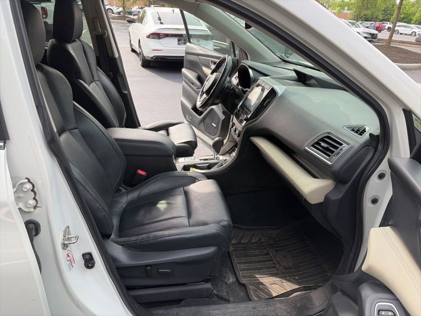 Used 2019 Subaru Ascent Limited AWD/4WD image 24