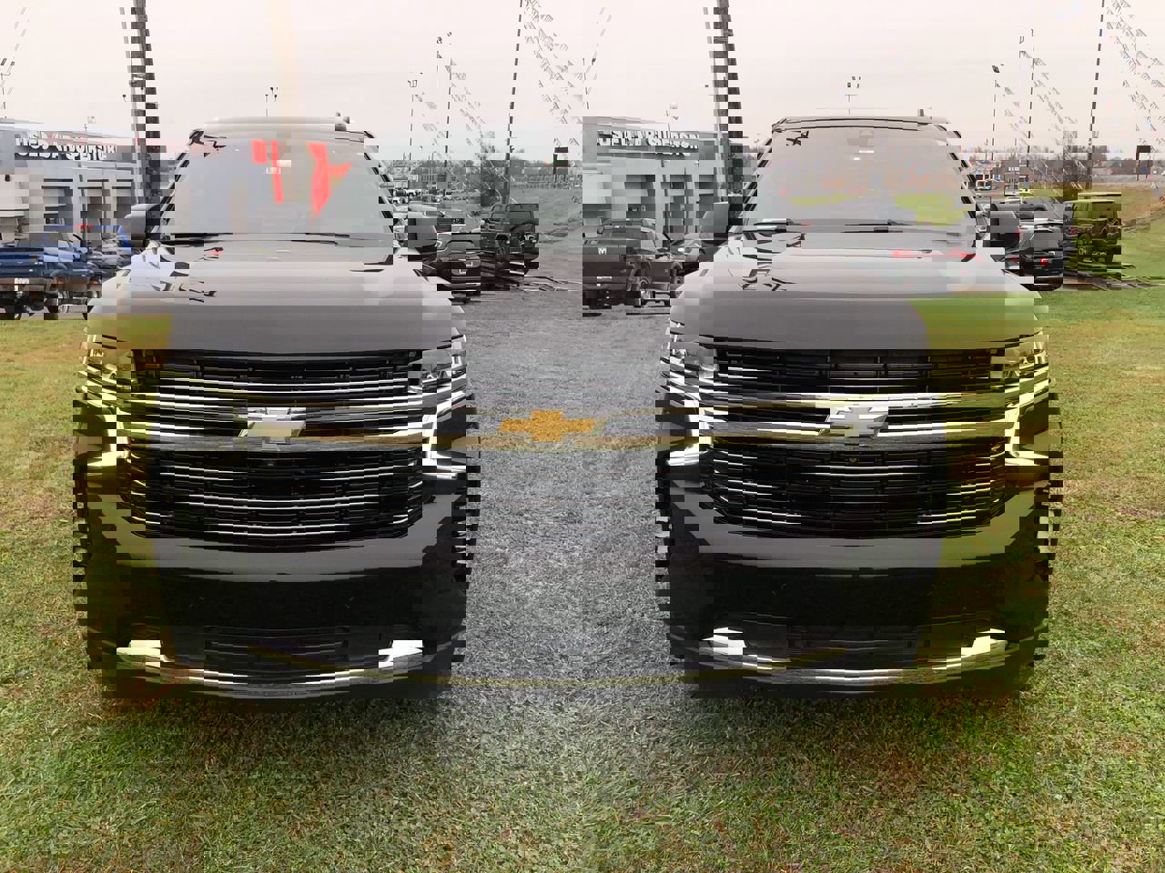 Used 2021 Chevrolet Suburban LT w/ LT Signature Plus Package image 8
