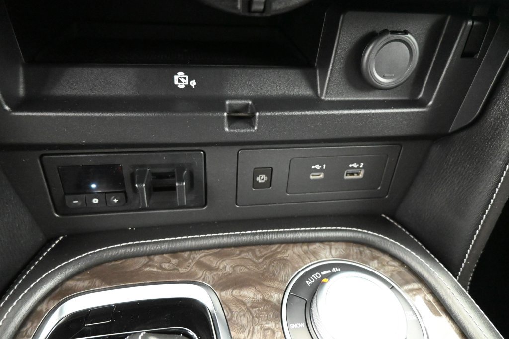 Used 2023 Nissan Armada Platinum w/ Captain's Chairs Package AWD/4WD image 16