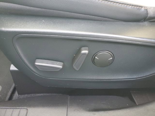 Used 2020 Ford Escape SEL image 20