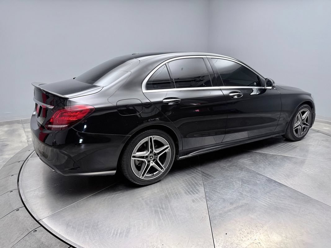Used 2019 Mercedes-Benz C 300 4MATIC Sedan image 5