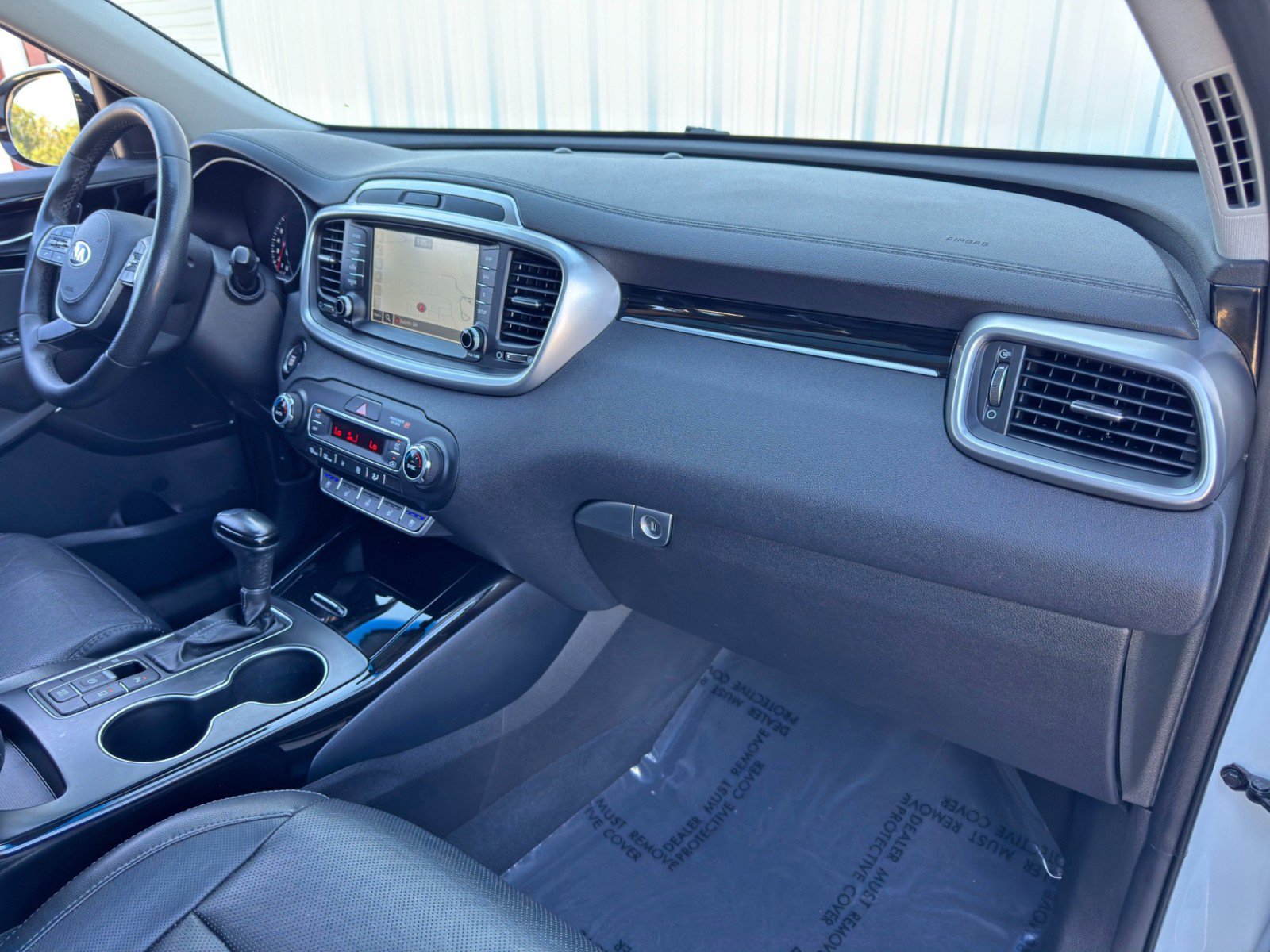 Used 2019 Kia Sorento SX w/ SX Touring Package image 15