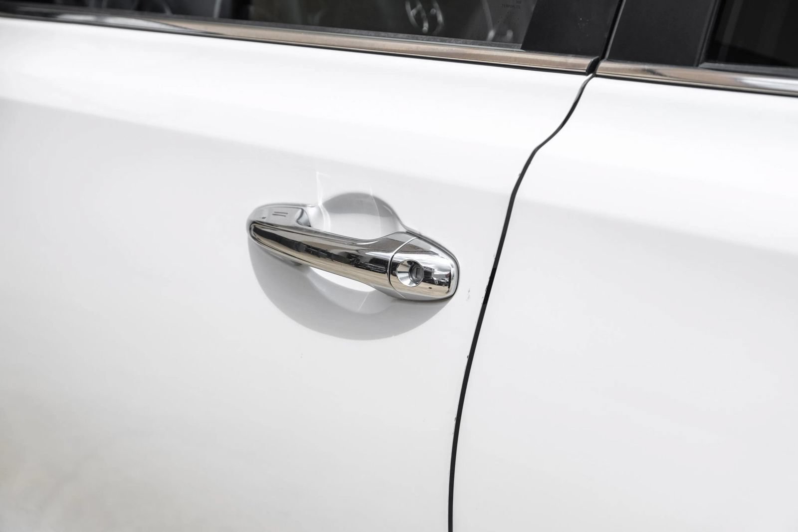 Used 2017 Toyota RAV4 Limited FWD image 41