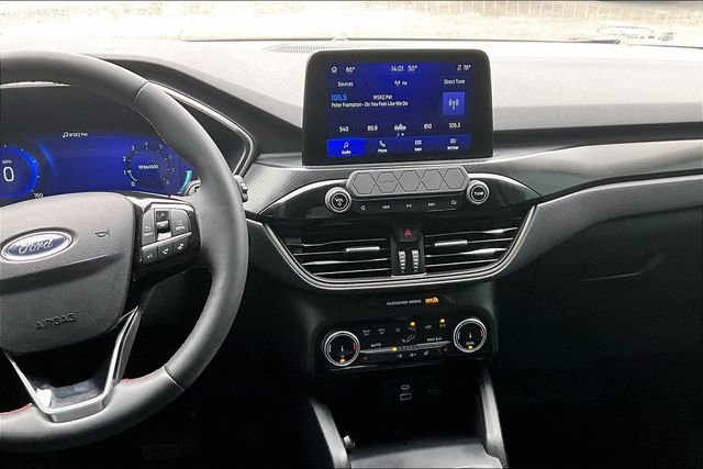 Used 2022 Ford Escape SEL w/ SEL Stealth AWD Package image 6