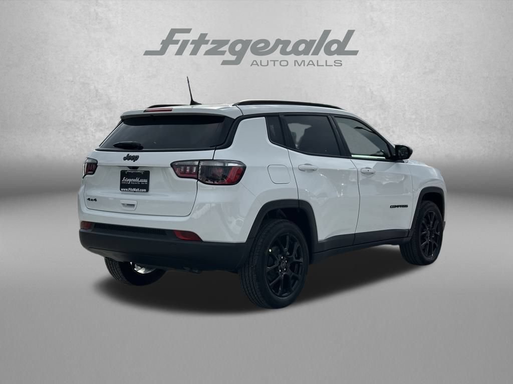 New 2026 Jeep Compass Latitude AWD/4WD image 5