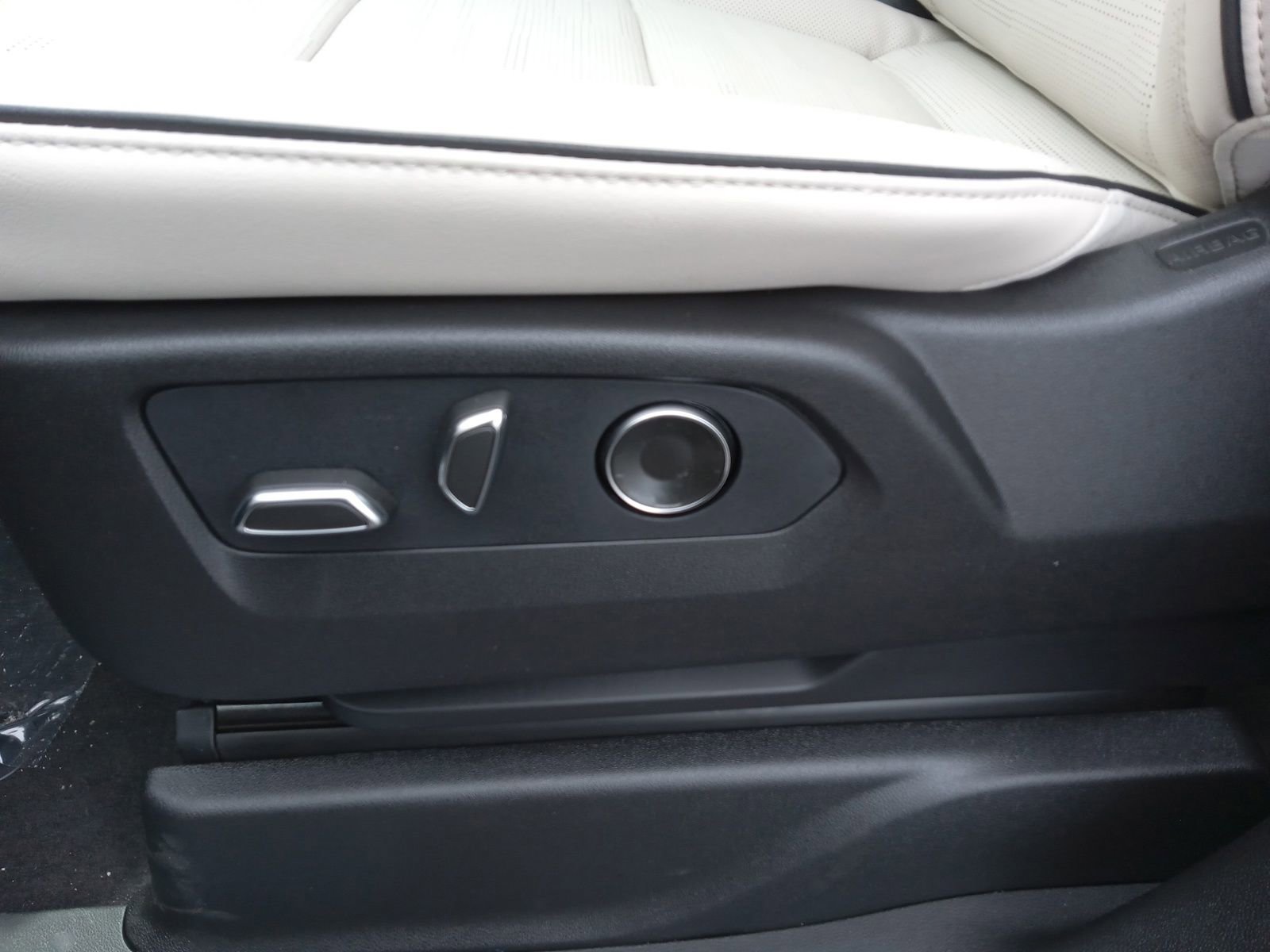 New 2026 Cadillac Escalade Sport w/ Touring Package image 12