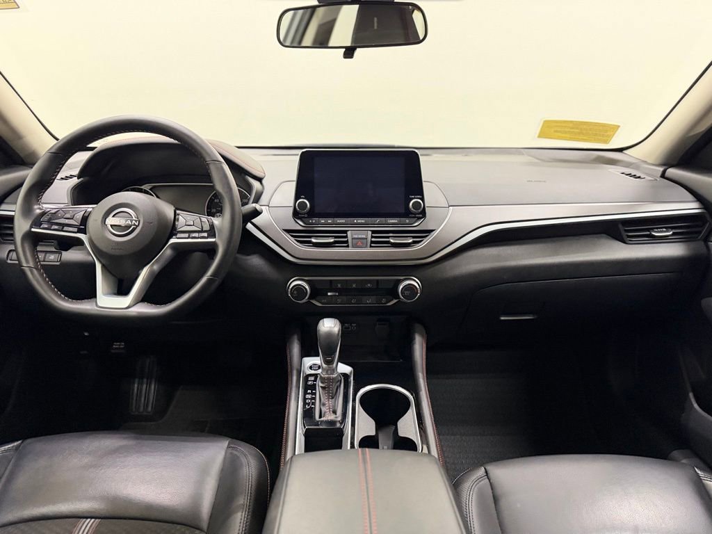 Used 2025 Nissan Altima 2.5 SR image 13