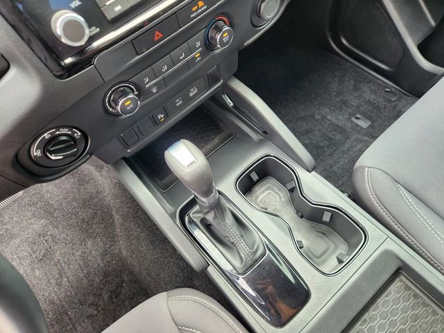 Used 2023 Nissan Frontier SV w/ Midnight Edition Package image 19