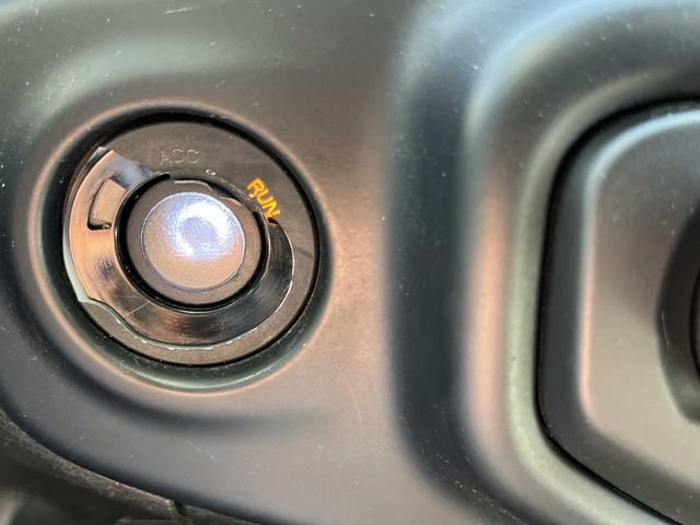 Used 2019 Jeep Wrangler Unlimited Sport AWD/4WD image 32