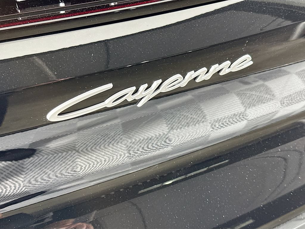 New 2026 Porsche Cayenne AWD/4WD image 34