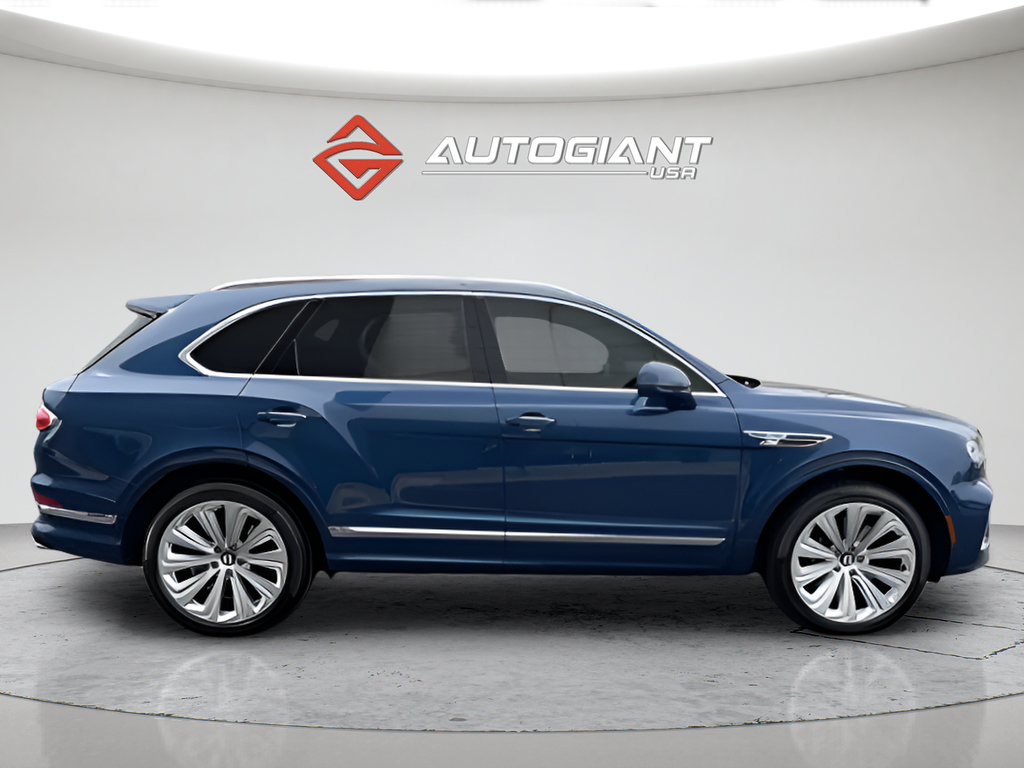 Used 2023 Bentley Bentayga AWD/4WD image 15