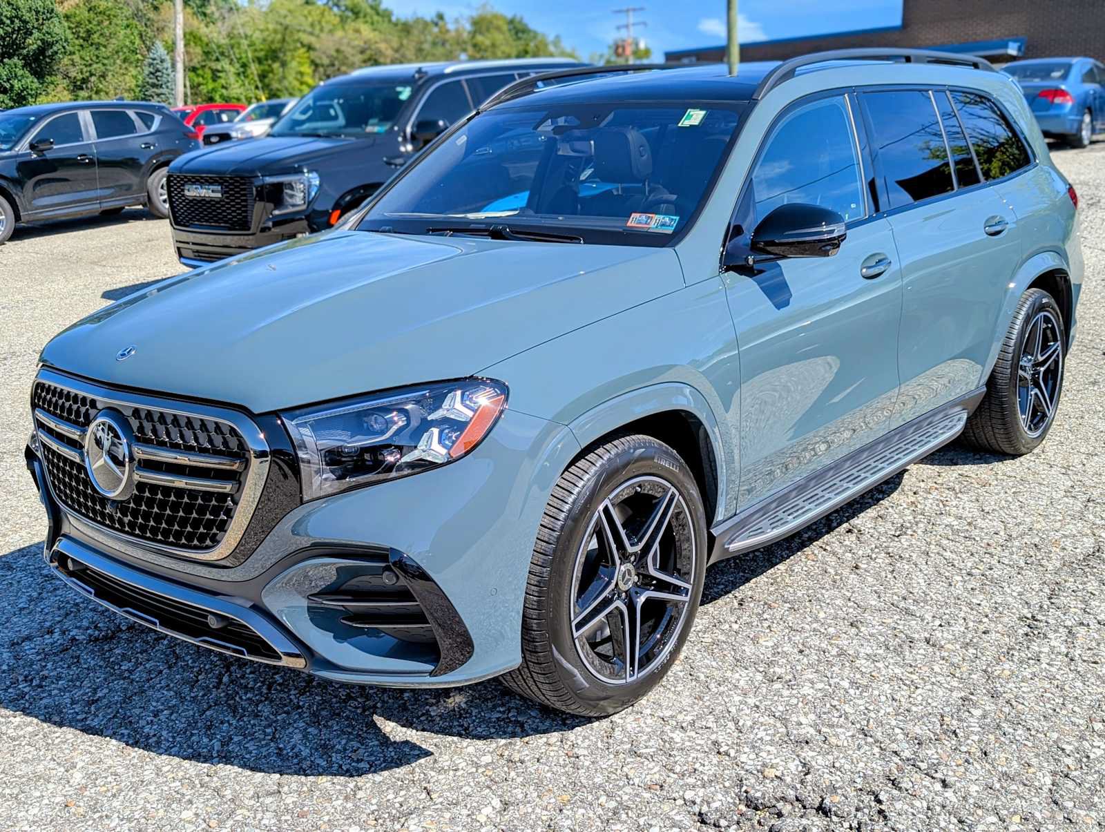 New 2027 Mercedes-Benz GLS 450 4MATIC image 1
