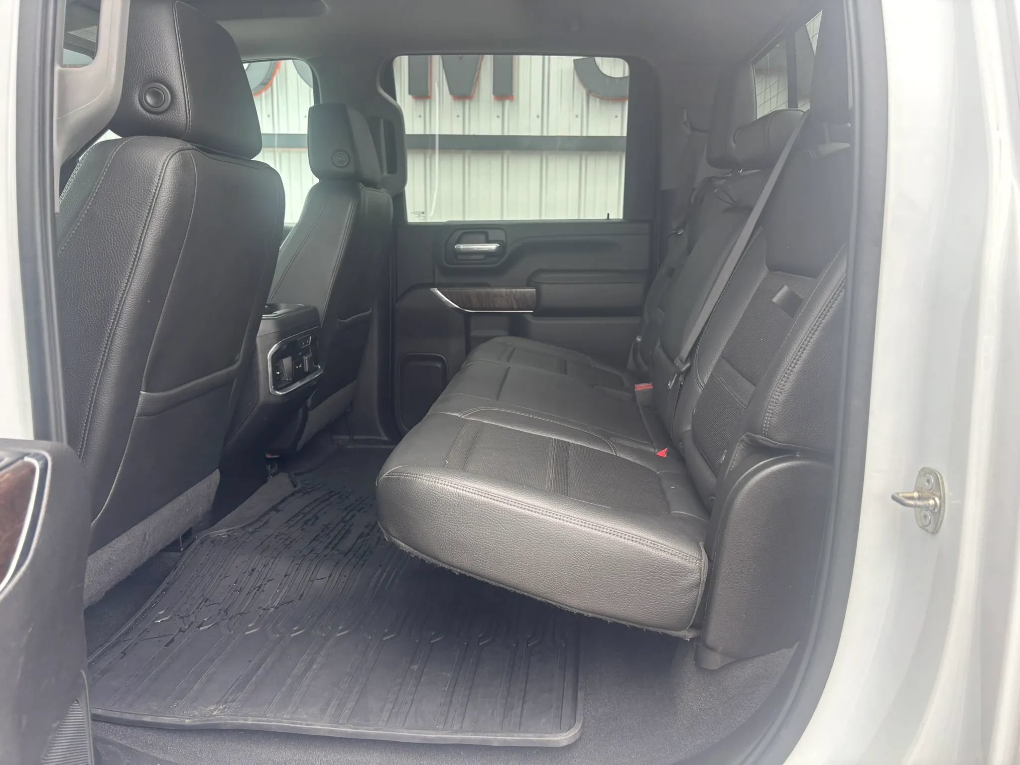 Used 2020 GMC Sierra 2500 Denali w/ Denali Ultimate Package AWD/4WD image 18
