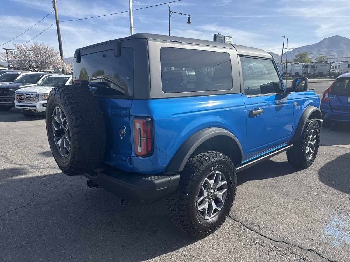 Used 2023 Ford Bronco Badlands image 6