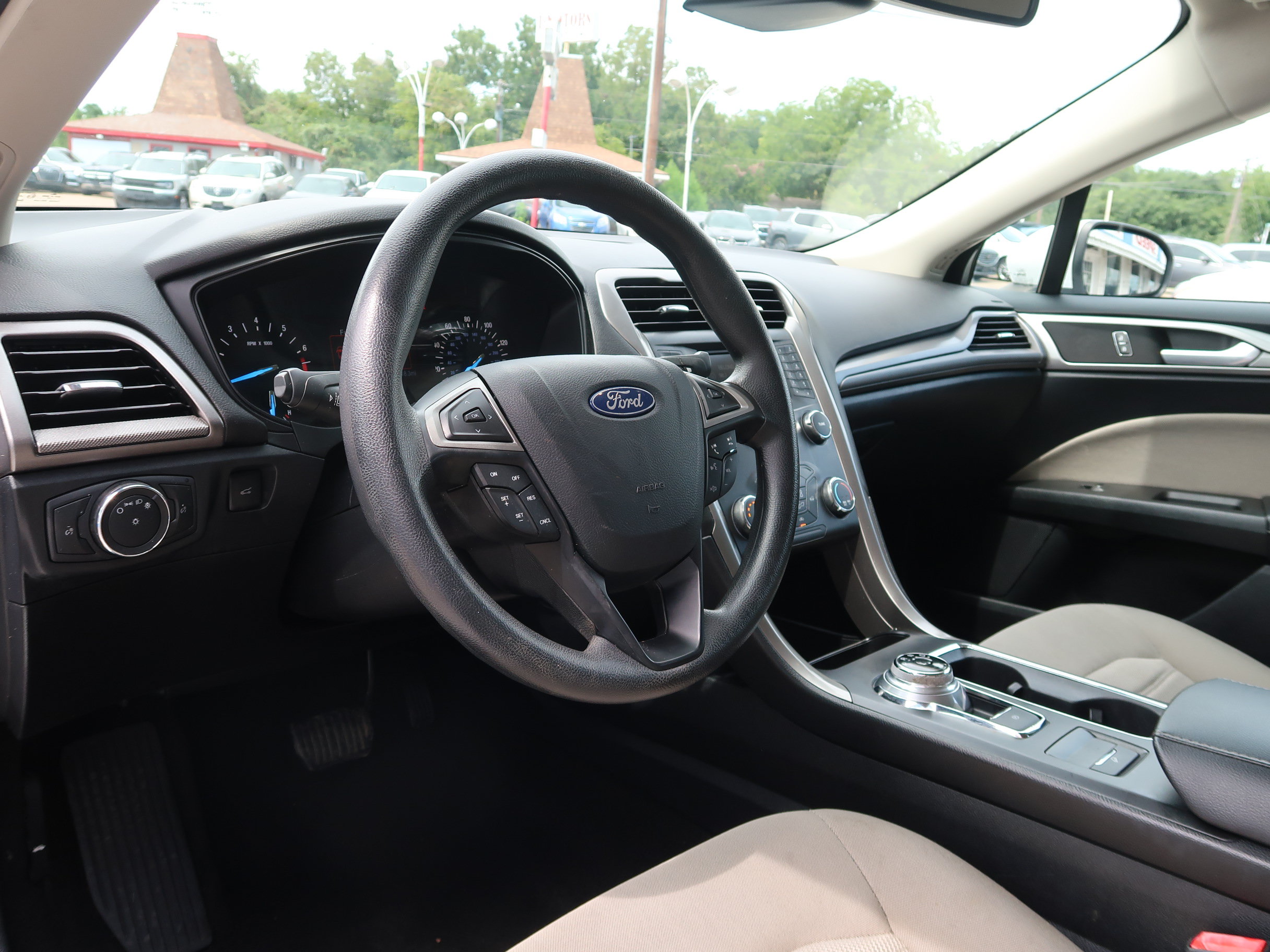 Used 2019 Ford Fusion S FWD image 20