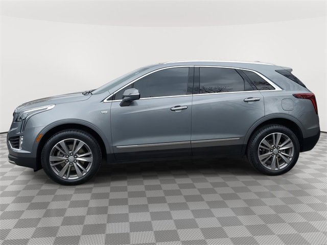 Certified 2022 Cadillac XT5 Premium Luxury image 3