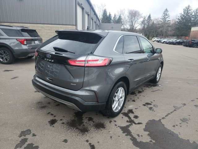 Used 2024 Ford Edge SEL w/ Convenience Package AWD/4WD image 5