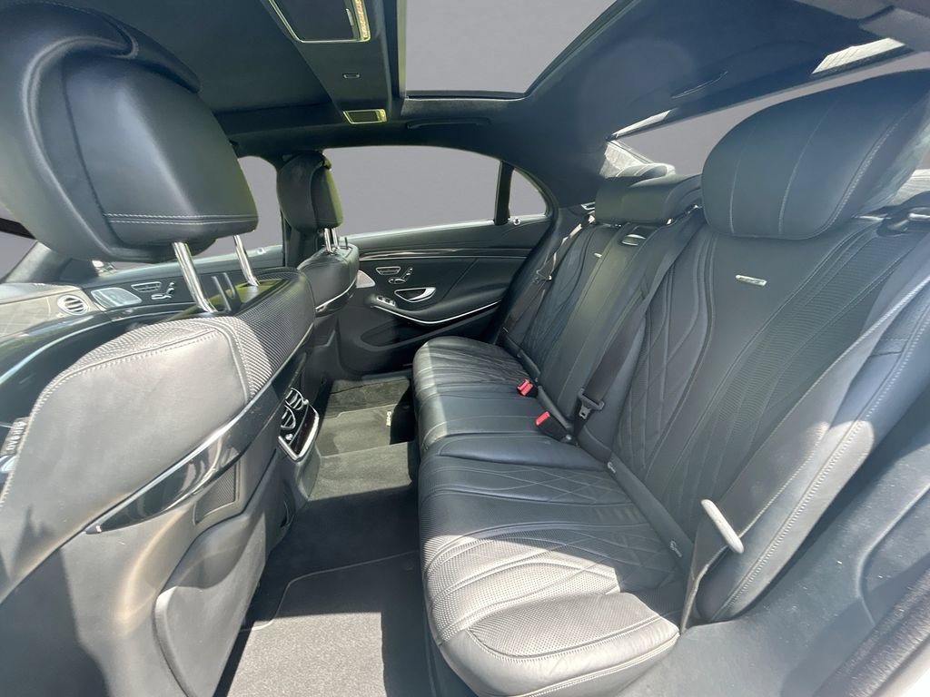 Used 2016 Mercedes-Benz S 63 AMG 4MATIC Sedan image 13