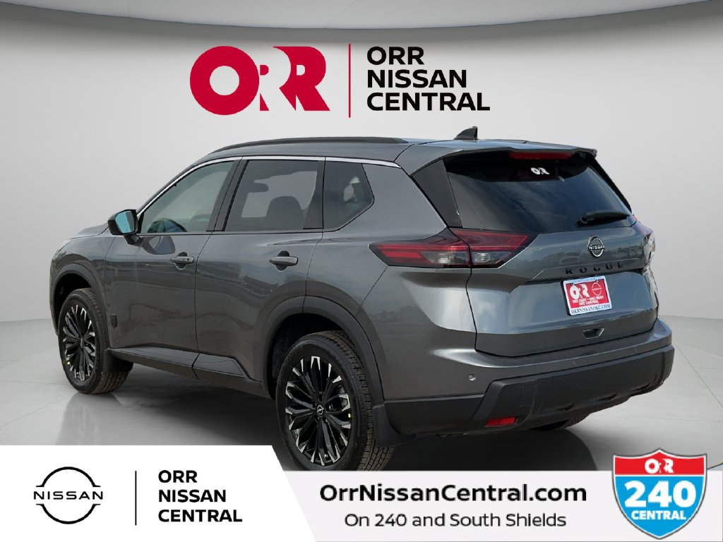 New 2027 Nissan Rogue Dark Armor FWD image 7