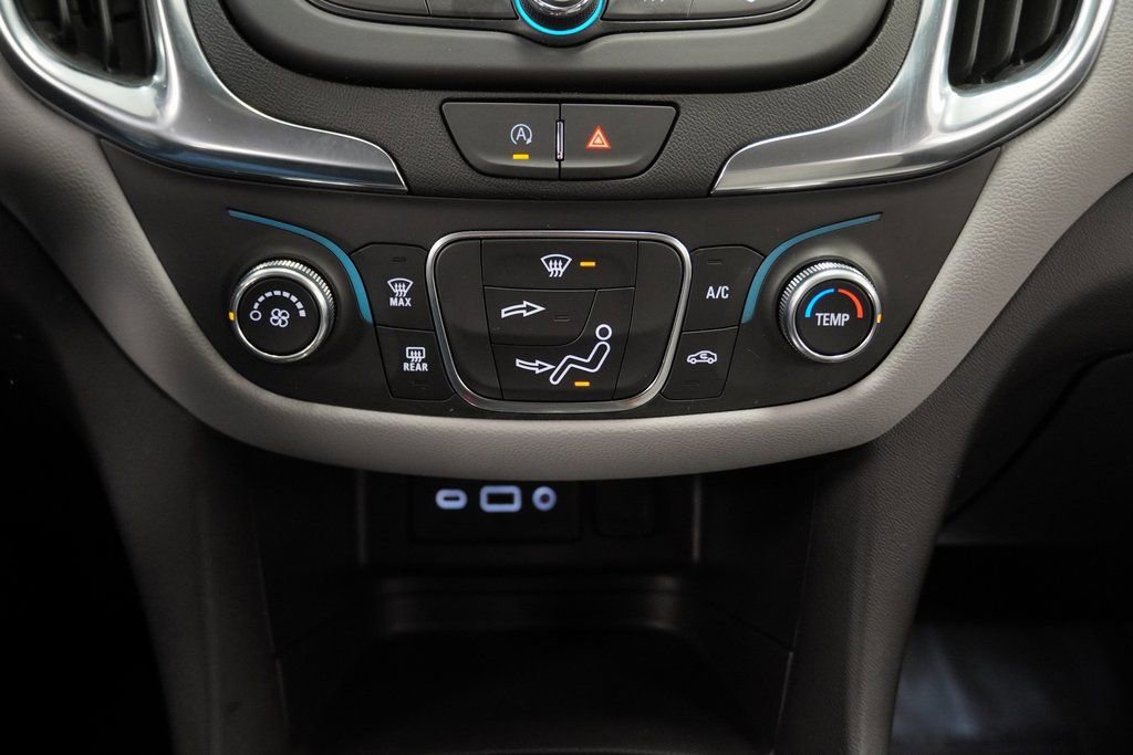 Used 2024 Chevrolet Equinox LS w/ LS Convenience Package image 31