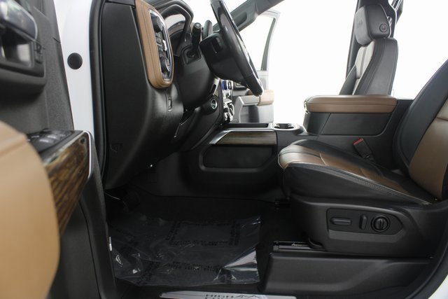 Used 2022 Chevrolet Silverado 2500 High Country w/ Z71 Off-Road Package image 20