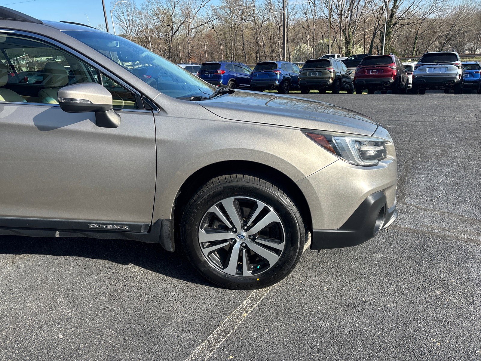 Used 2019 Subaru Outback 2.5i Limited w/ Popular Package #2 image 5