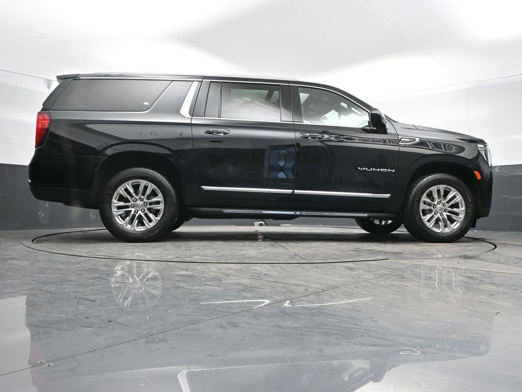 Used 2023 GMC Yukon XL SLT image 41