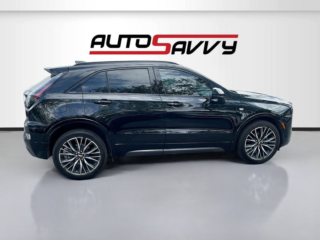 Used 2025 Cadillac XT4 Sport AWD/4WD image 8
