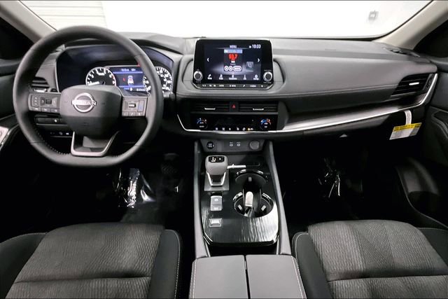 New 2025 Nissan Rogue SV image 5