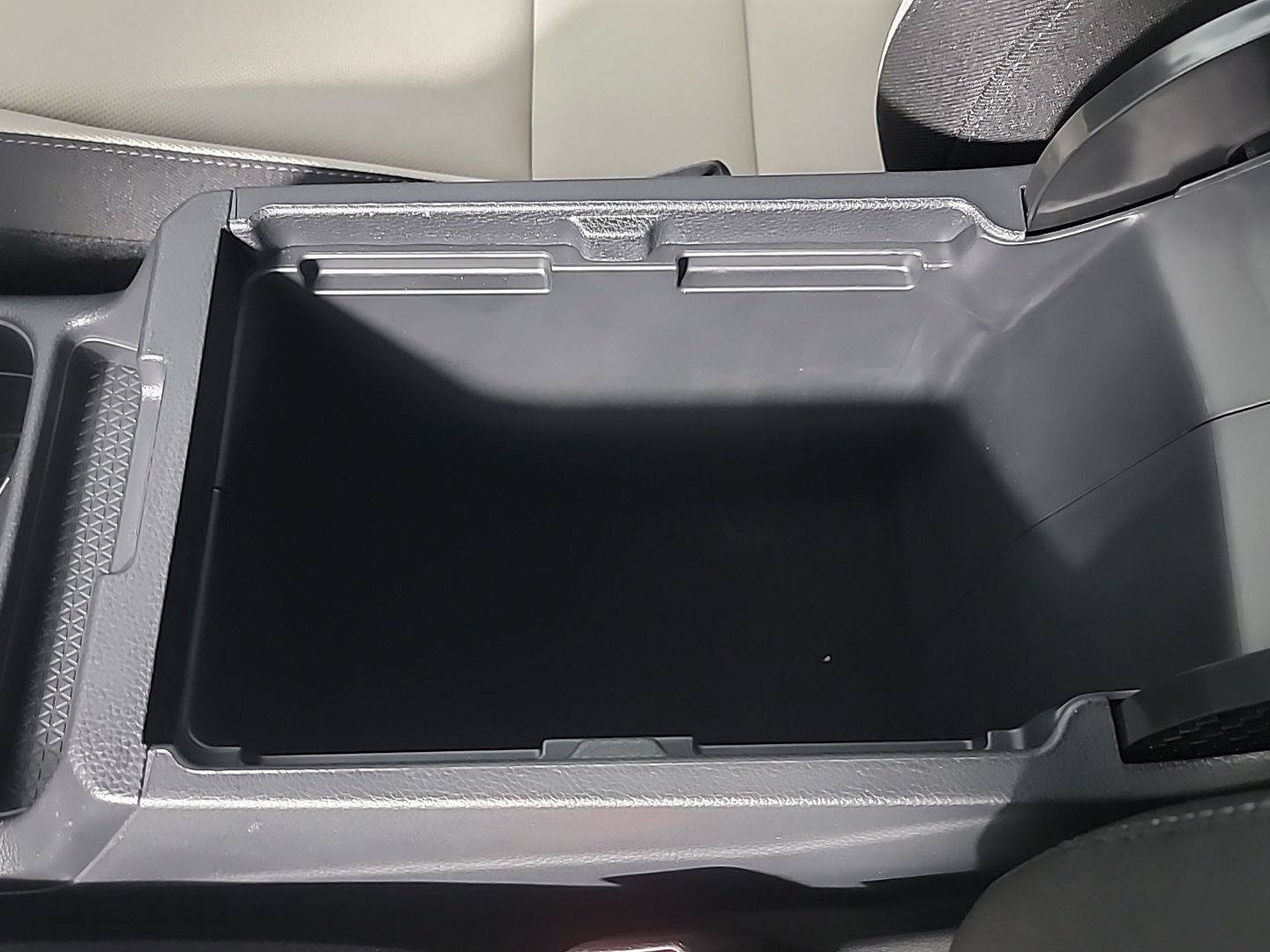 Certified 2025 Honda CR-V EX image 34