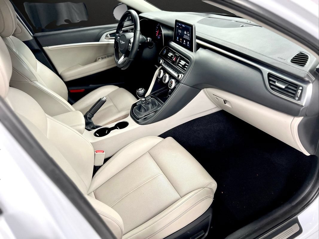 Used 2019 Genesis G70 2.0T Sport RWD image 22
