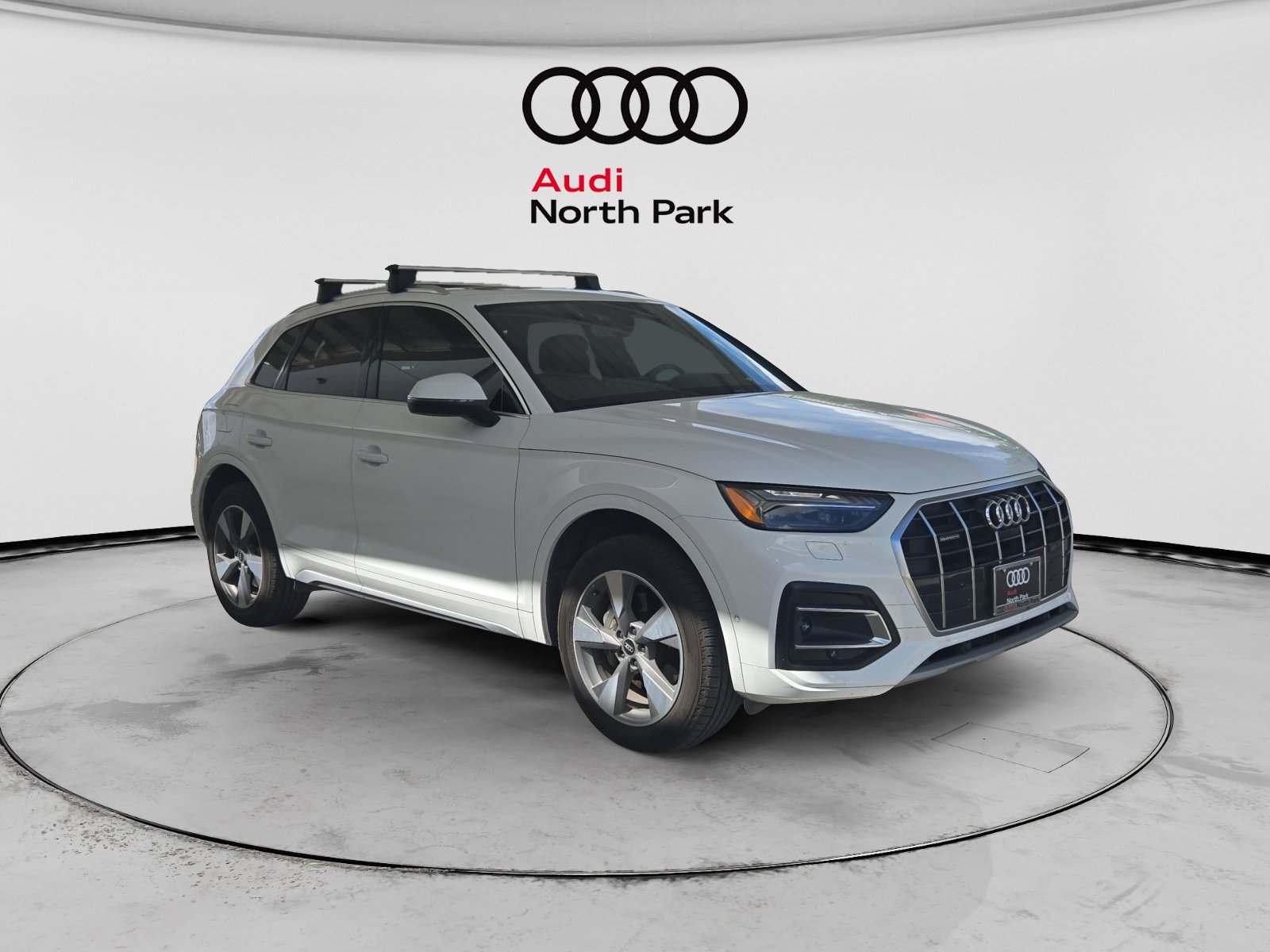 Used 2023 Audi Q5 Prestige w/ Prestige Package AWD/4WD image 7