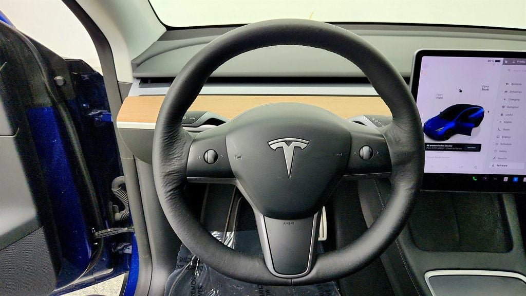 Used 2022 Tesla Model Y Performance image 13