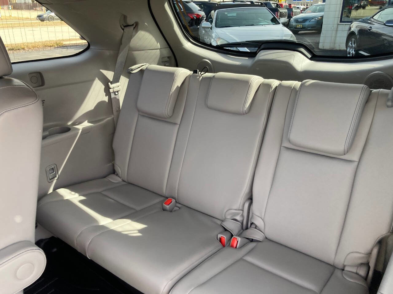 Used 2015 Toyota Highlander Limited image 37
