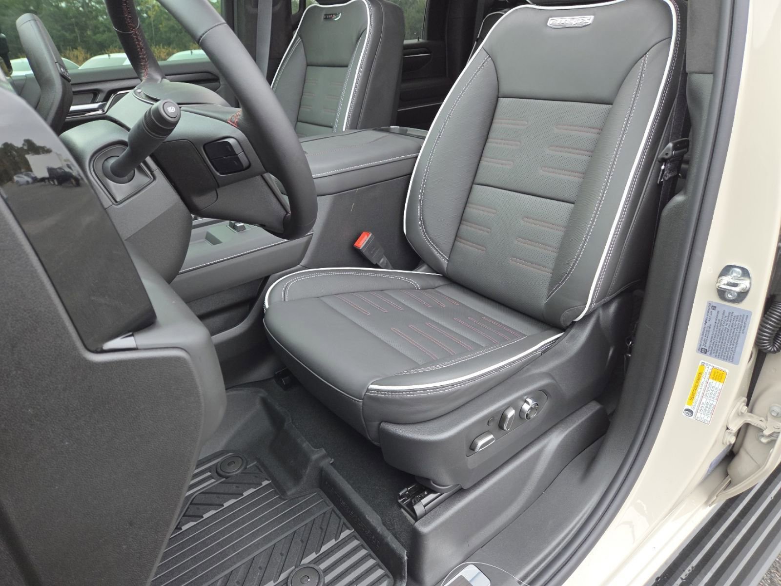 New 2026 GMC Sierra 2500 AT4X w/ AT4X AEV Edition image 34