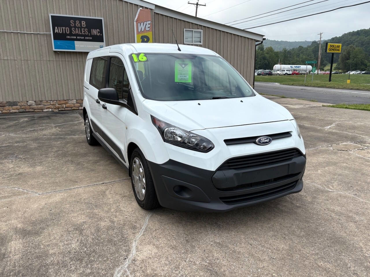 Used 2016 Ford Transit Connect XL image 2